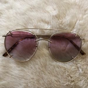 Sunglasses (70s look)